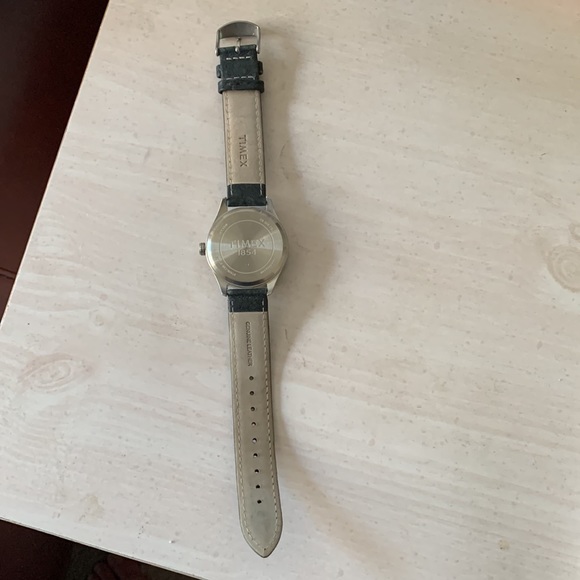 Timex Watch - Picture 7 of 7